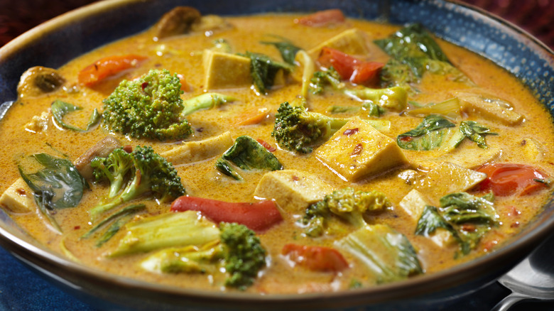 bowl of vegetable curry