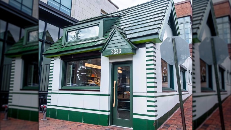 Sweetgreen's original location