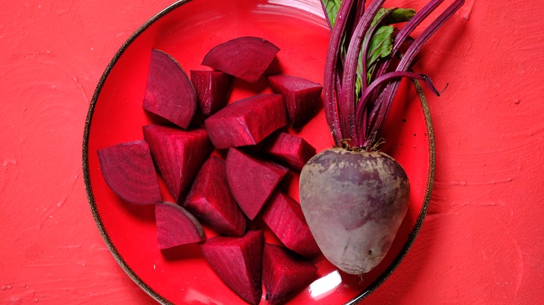 Sliced beets on plate