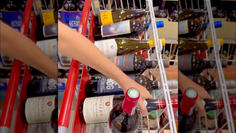 Storing wine bottles in a Costco cart