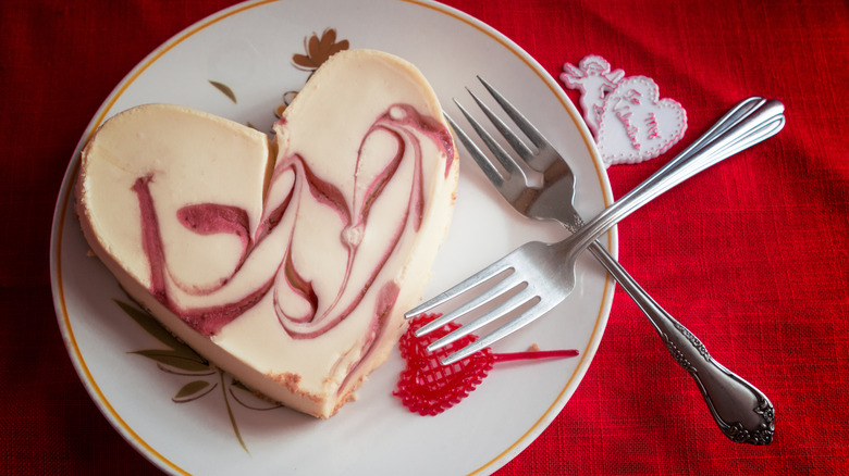 Cheesecake with decoration