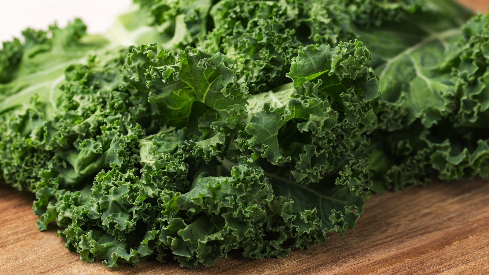 The Easy Way To Bring That Wilted Kale Back To Life