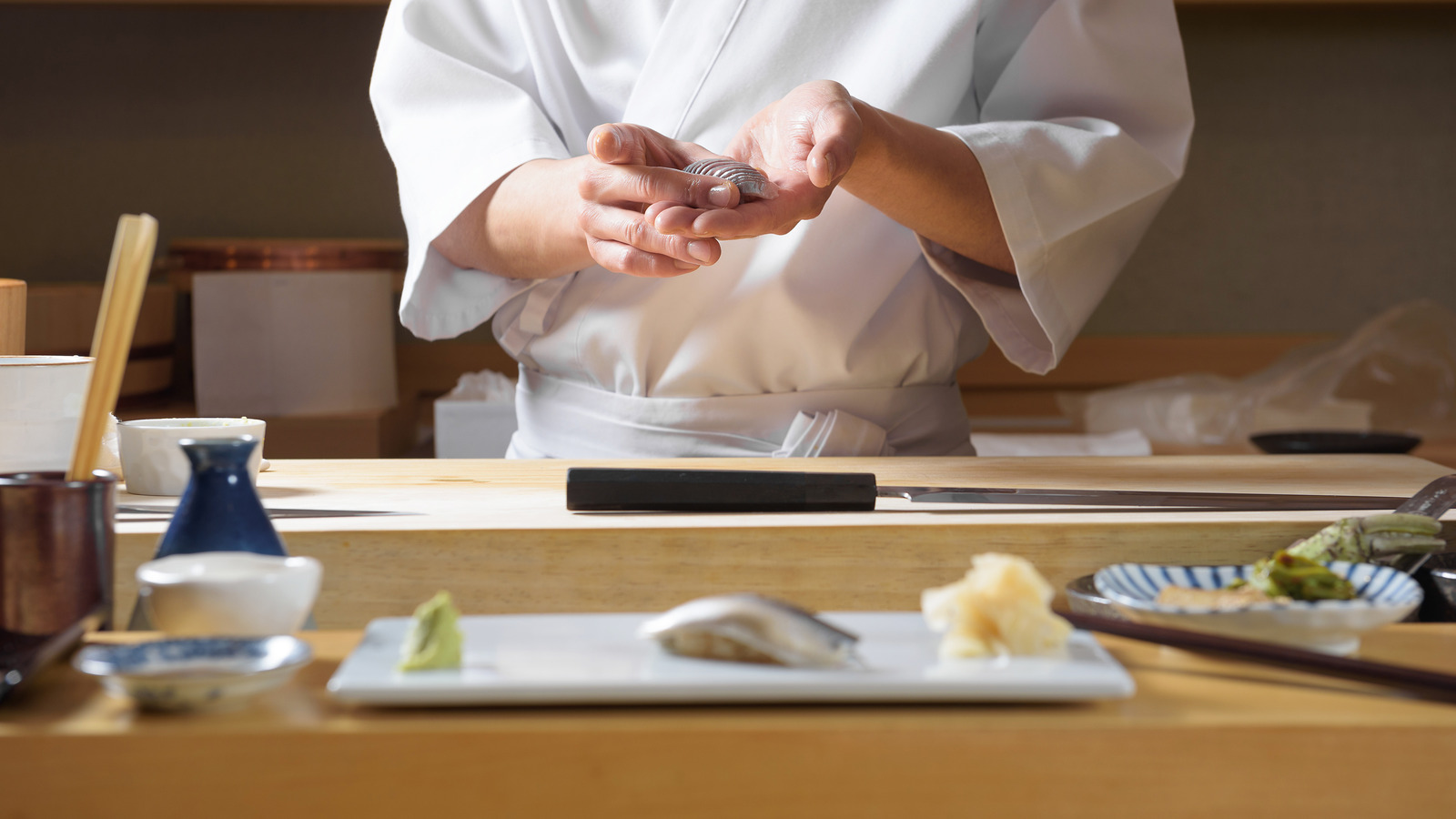 How to Become a Japanese Sushi Master - Kobe Jones