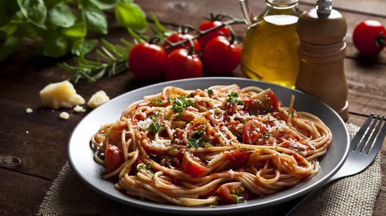 Plate of spaghetti with sauce