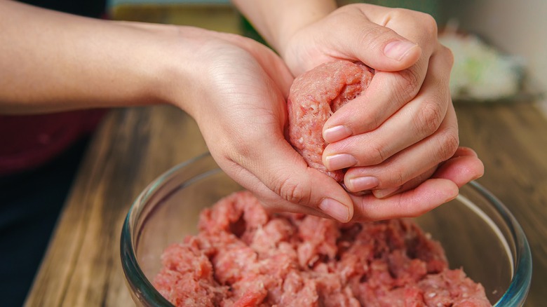 Types of Ground Beef: What Fat Ratios Mean For Cooking