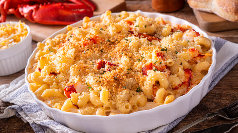 lobster mac and cheese