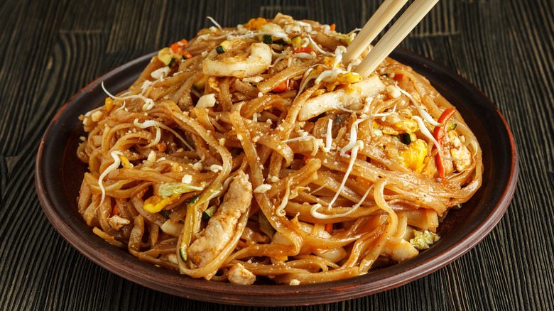 Bowl of pad thai noodles