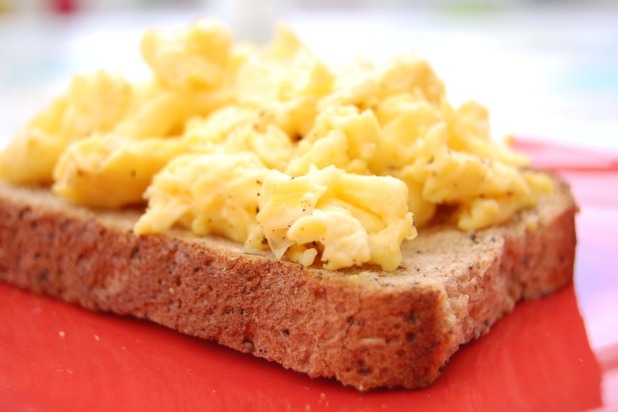 "Thrilling Cities" (short story, 1963): Scrambled Eggs James Bond