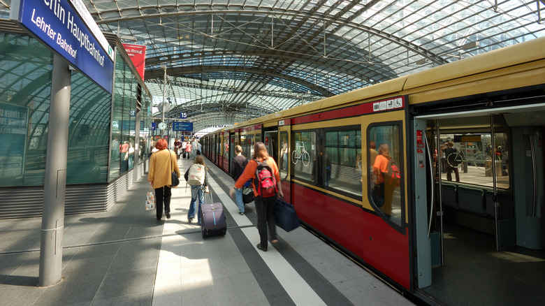 train at Berlin central station