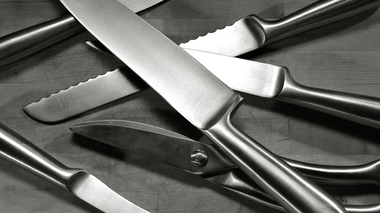 kitchen knives