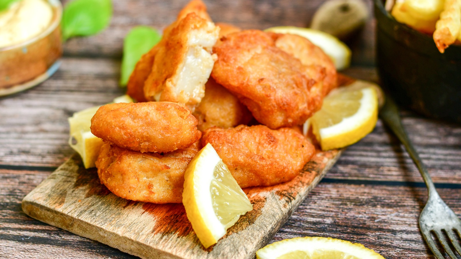 the-foolproof-way-to-get-rid-of-the-smell-of-fried-fish-in-your-kitchen