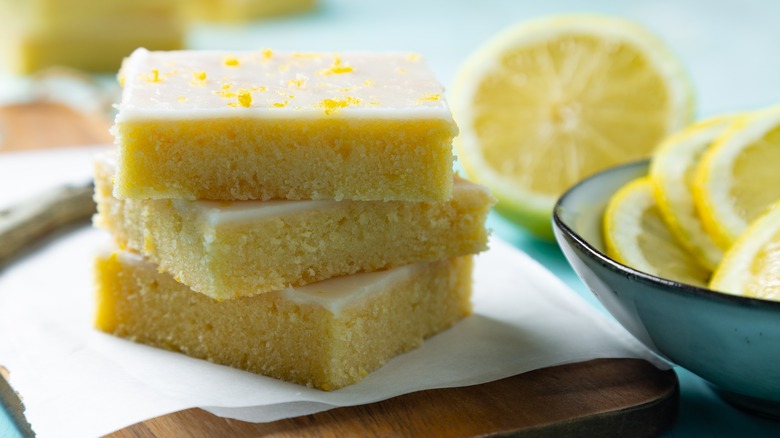 stack of lemon bars