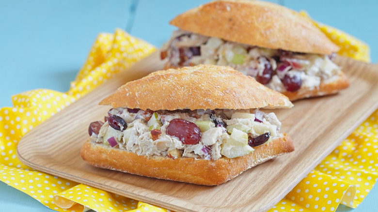 chicken salad sandwich with red grapes