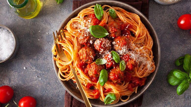 spaghetti and meatballs