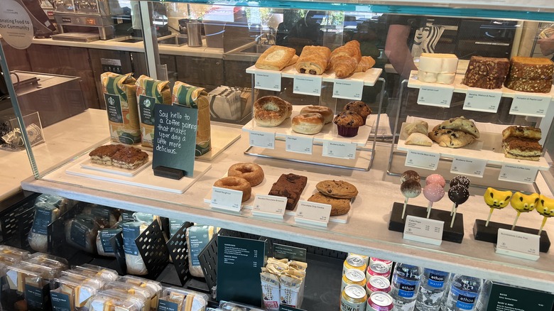 Starbucks bakery display