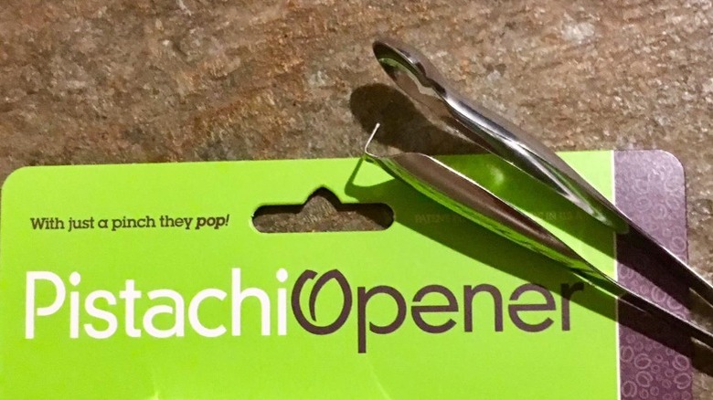 Pistachio opener