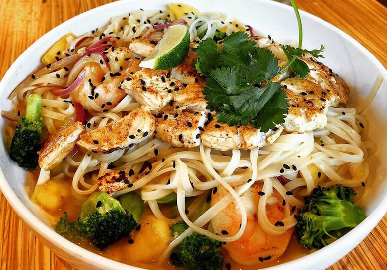 The Healthiest And Unhealthiest Menu Items At Noodles And Company Gallery