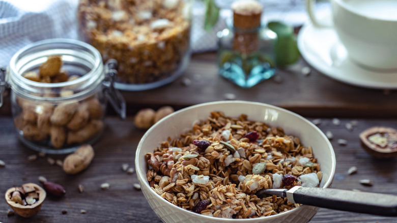 Kellogg's Low Fat Granola 