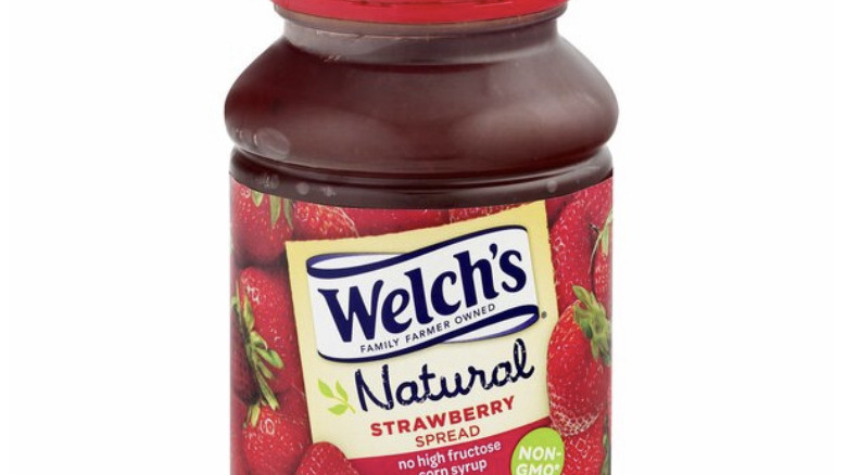 smucker's jar natural strawberry spread