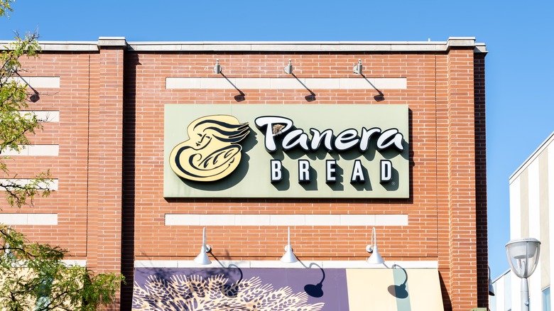 panera bread restaurant