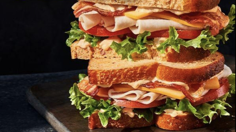 panera bread bacon turkey bravo