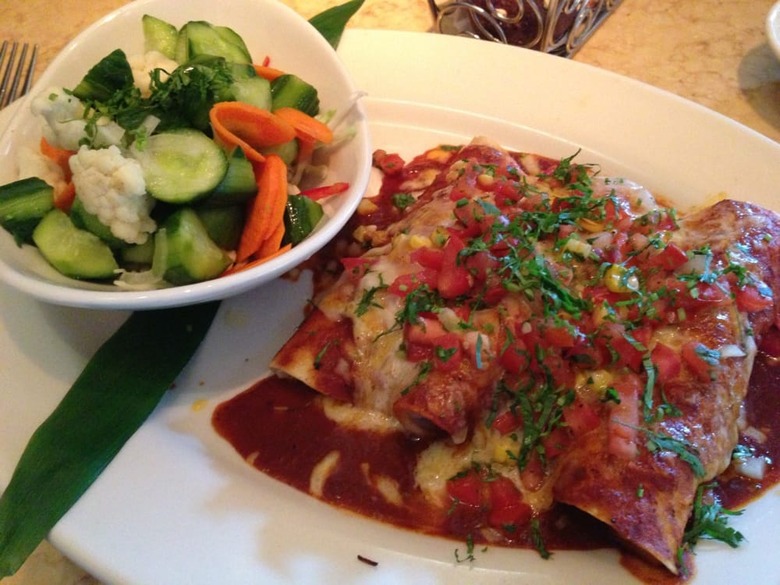 Skinnylicious Chicken Enchiladas 