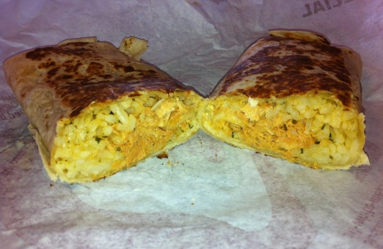 Taco Bell: Shredded Chicken Burrito 