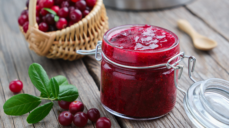 jar of cranberry sauce