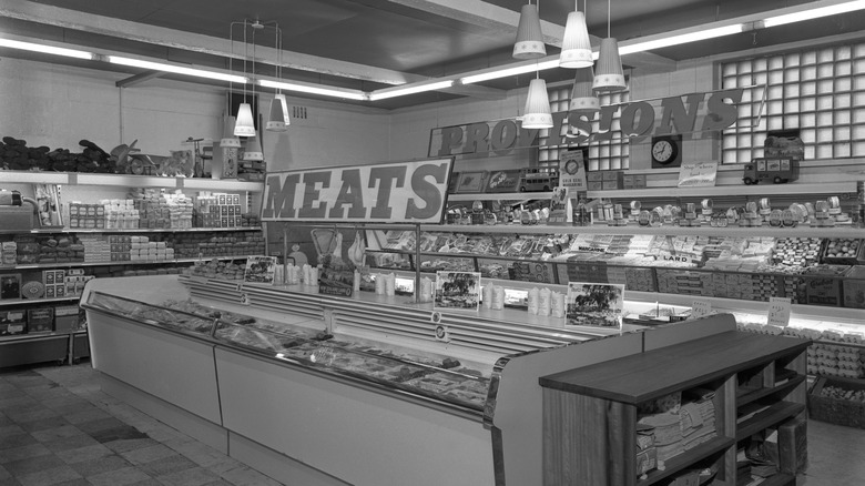 Frozen foods in 1950s supermarket