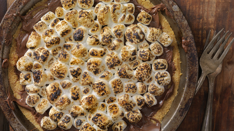 S'mores pie with fork