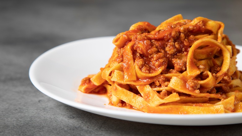 Bolgnese pasta on plate