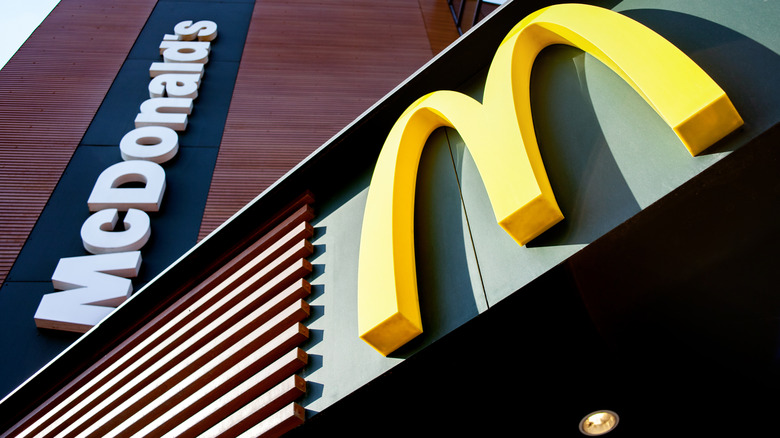 McDonald's signage