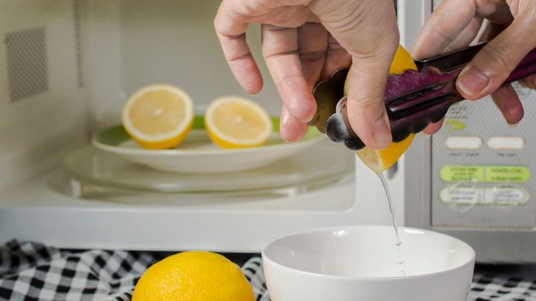 Tongs and lemons