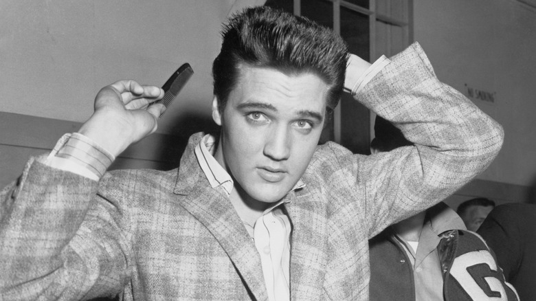 Black and white photo of Elvis Presley