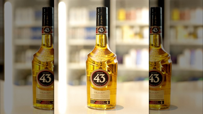 bottle of Licor 43