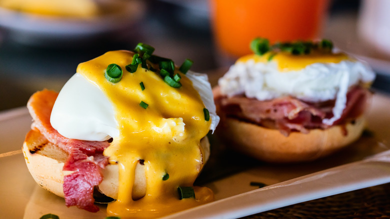 Eggs Benedict with bacon