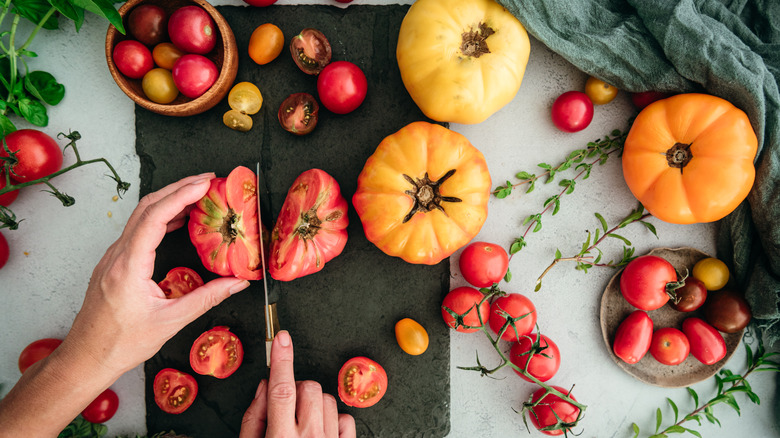 Heirloom Slicing Tomatoes