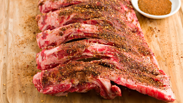 Dry rub on ribs 