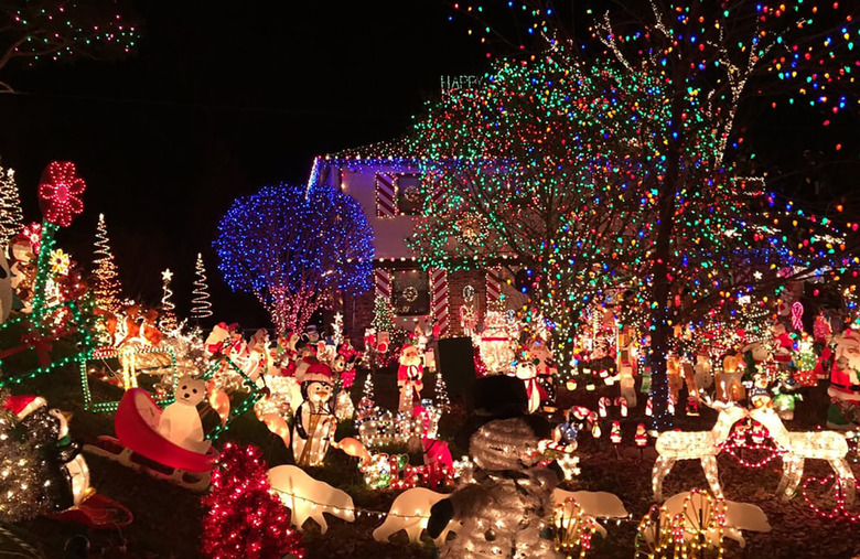 Tacky Lights Tour (Richmond, Virginia)