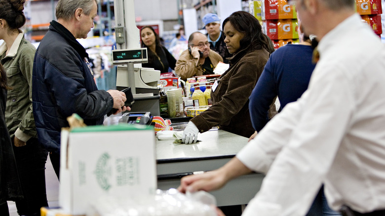 Line at Costco checkout 