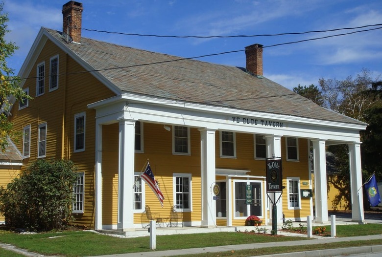 Vermont: Ye Olde Tavern (Manchester) 