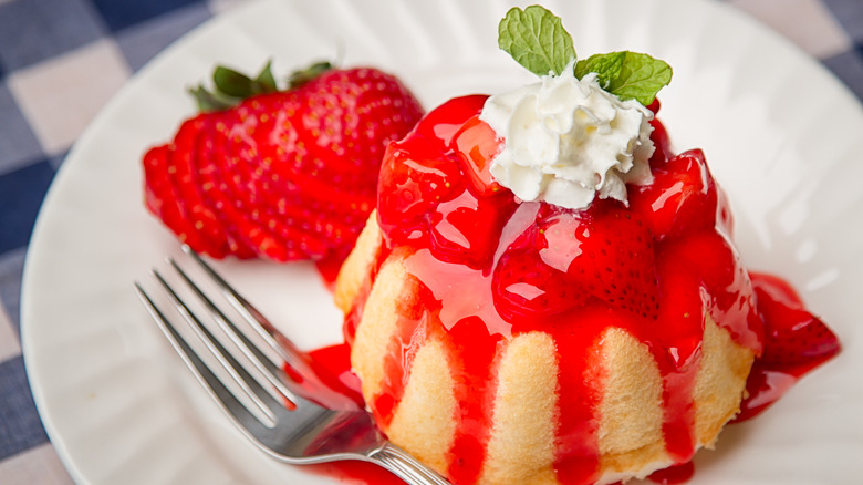 close up of strawberry shortcake