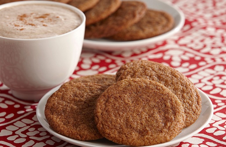 West Virginia: Molasses cookies