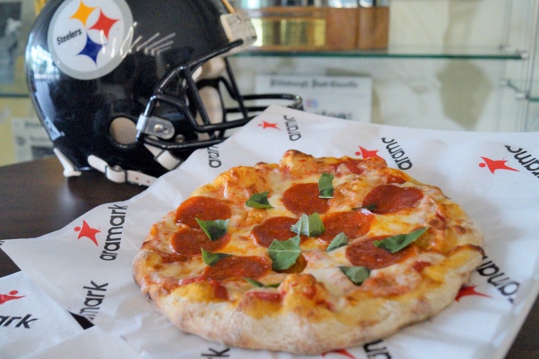 Franco Harris Pizzeria 'Pro Bowler' Pizza at Heinz Field (Pittsburgh, Pennsylvania)