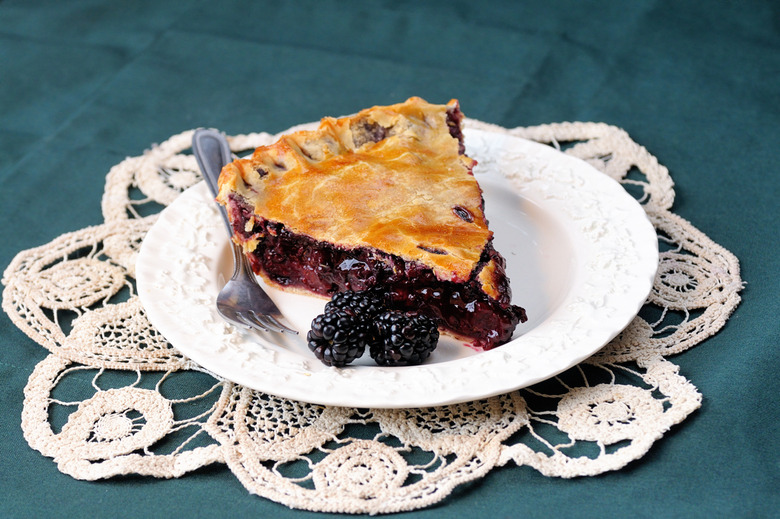 Oregon: Marionberry pie