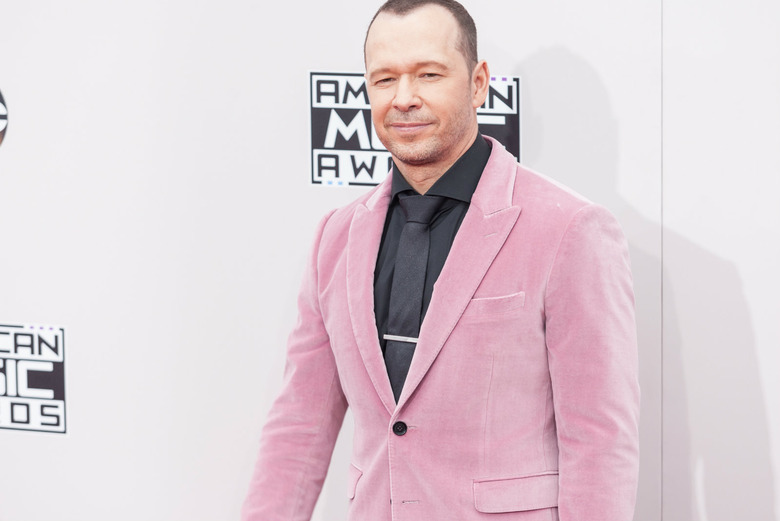 Donnie Wahlberg Leaves $2,000 Tip at Waffle House