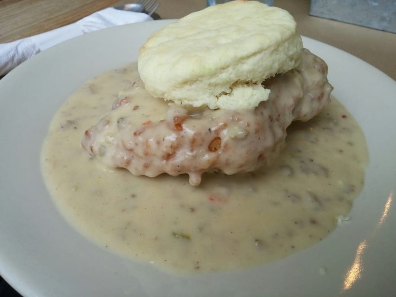 South Carolina: Hominy Grill, Charleston Nasty Biscuit (Charleston) 