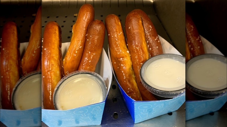 Pretzel sticks with side of queso