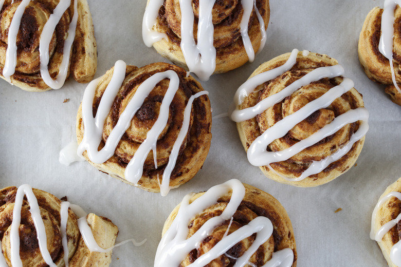 Cinnamon rolls