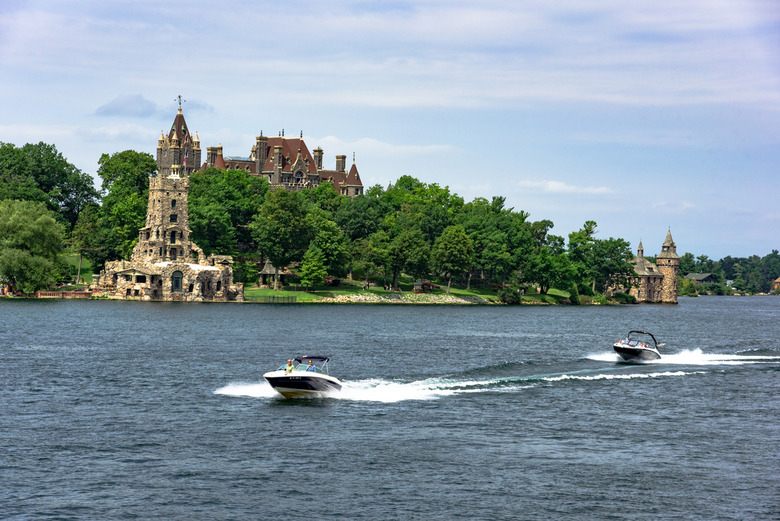 New York: Heart Island